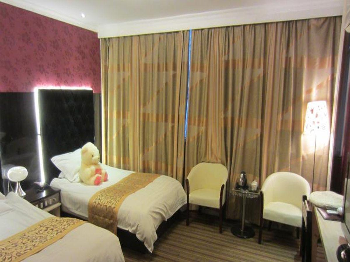 Jiujiu Holiday Hotel Shanghai Buitenkant foto